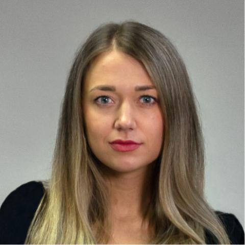 Anna Krasnikova headshot